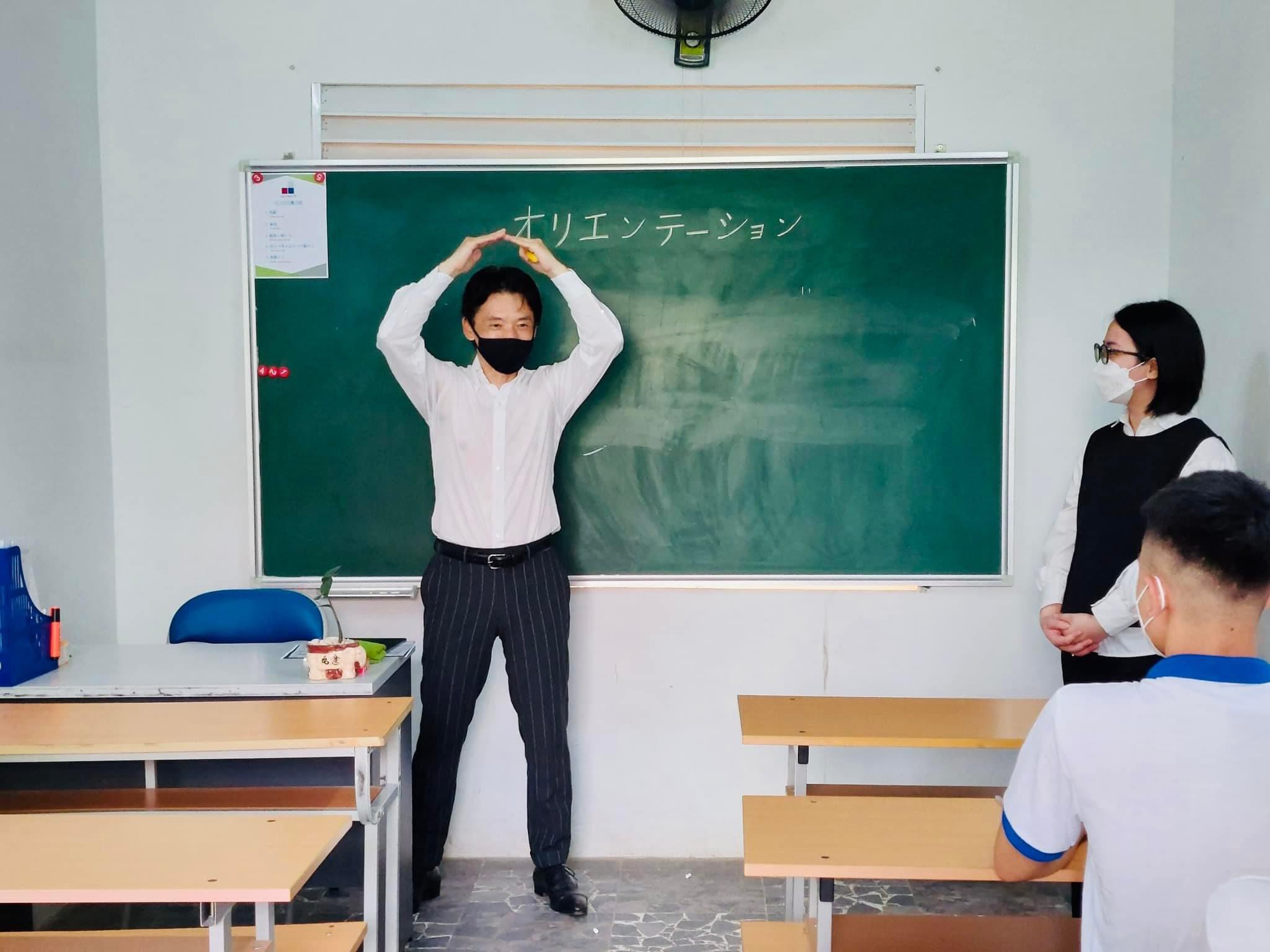 Tuyển dụng Giáo viên Tiếng Nhật giảng dạy tại Trung tâm Hồng Hà