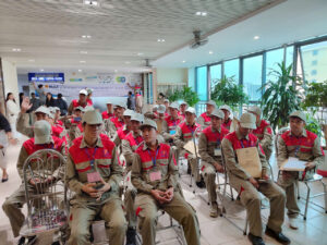 TUYỂN GẤP 30 NAM NGHỀ KHUÔN ÉP NHỰA - XKLĐ HÀN QUỐC